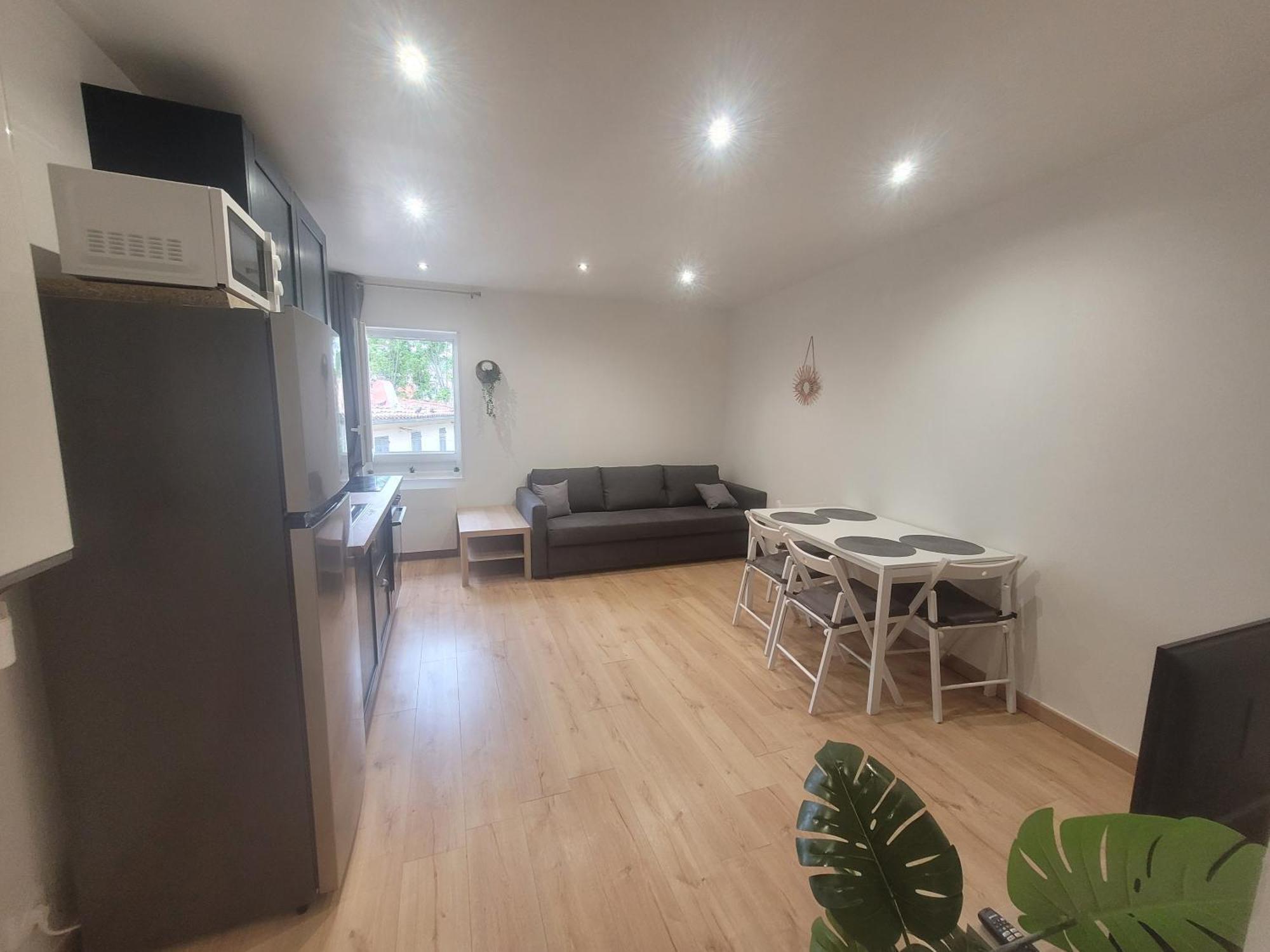 Le Coquillage Apartment อิสทร์ ภายนอก รูปภาพ